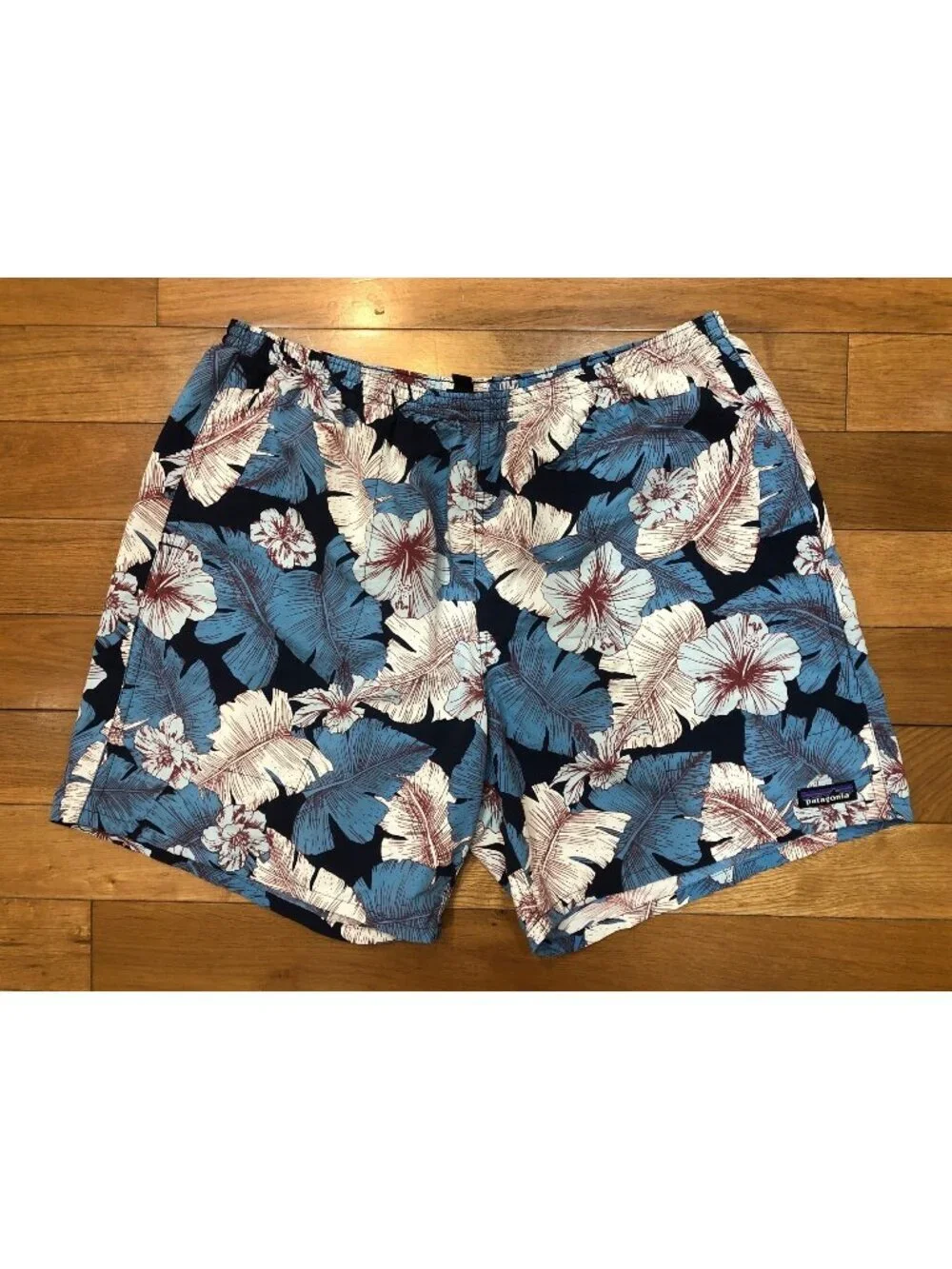 Patagonia Men's Hibiscus Tropical Swim Trunks Preppy Retro Surf Size XL